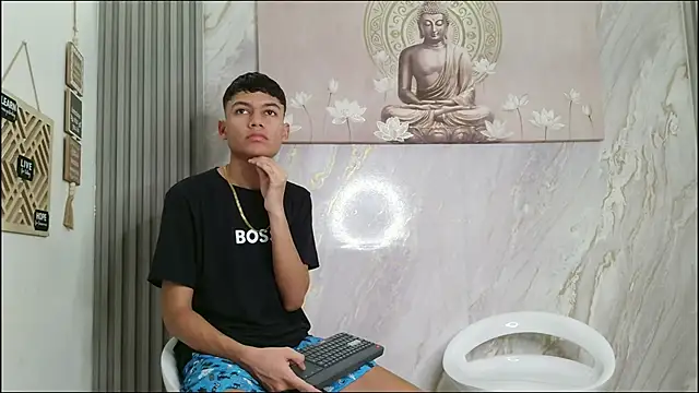 HORNY PRETTY online show from February 2026 01:22:01 PM