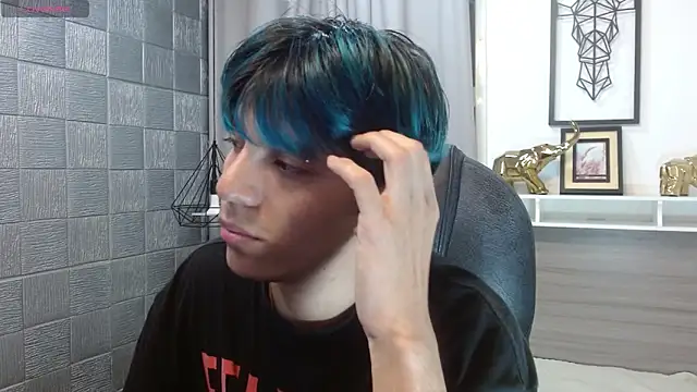 Snapshot of CodyTaylor_ chatting on December 2025 12:33:01 PM CodyTaylor online show from December 2025 12:33:01 PM