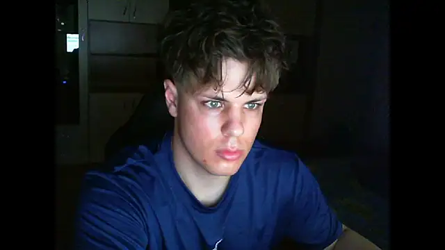 GymGuy0505 online show from February 2026 10:42:02 PM