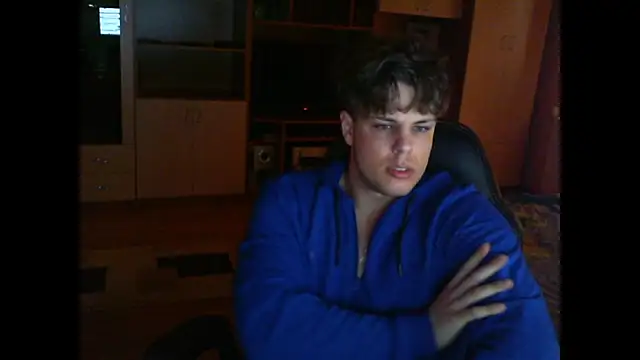 GymGuy0505 online show from March 2026 07:41:02 AM