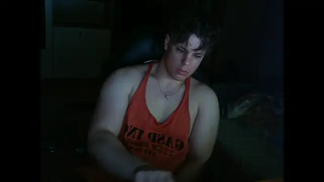 GymGuy0505 online show from February 2026 11:39:01 PM