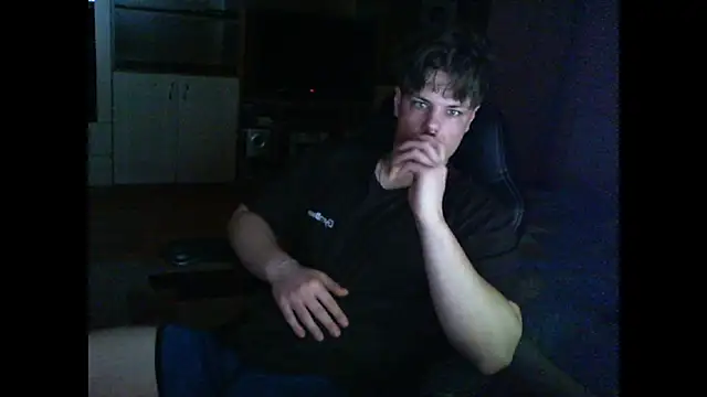 GymGuy0505 online show from February 2026 04:08:02 PM