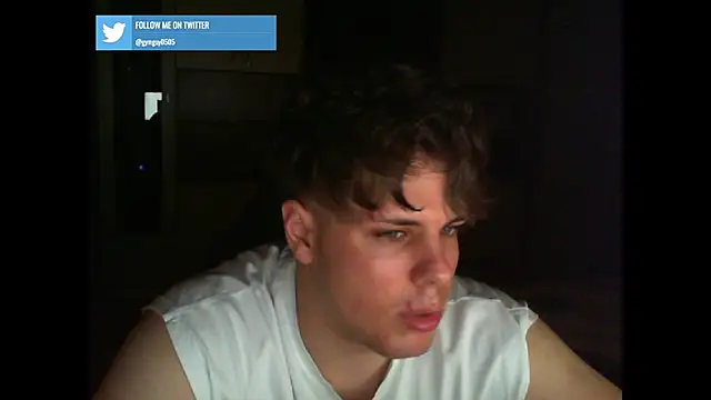 GymGuy0505 online show from December 2025 12:02:01 AM