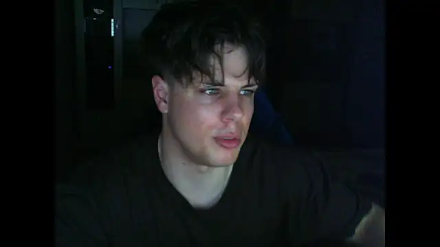 GymGuy0505 online show from April 2026 08:58:02 PM