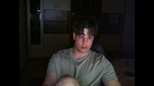 GymGuy0505 online show from May 2026 09:47:02 PM