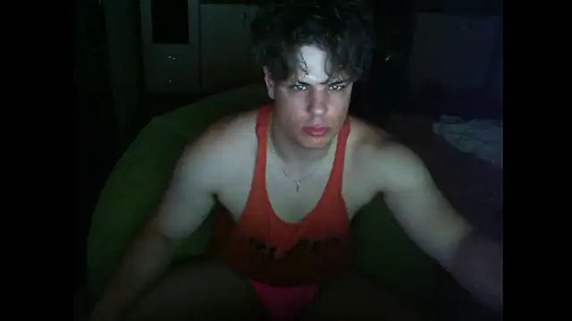 GymGuy0505 online show from June 2026 07:35:01 PM