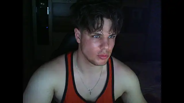 GymGuy0505 online show from April 2026 10:13:01 PM