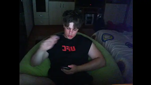 GymGuy0505 online show from May 2026 10:15:01 PM