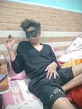 xoupleaura online show from February 2026 05:10:02 PM