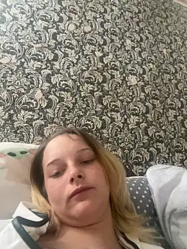 Barbika19 online show from April 2026 11:44:02 AM