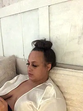 Welsh Maya221x online show from January 2026 11:36:02 AM