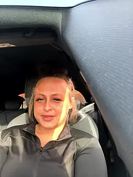 Welsh Maya221x online show from January 2026 01:07:01 PM