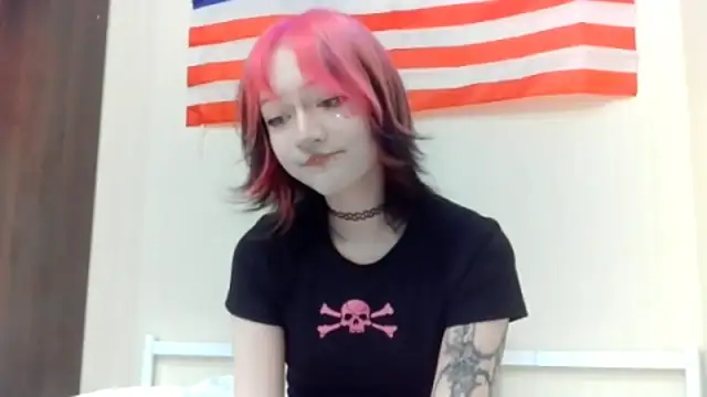 Shine Luna online show from February 2026 07:14:01 PM