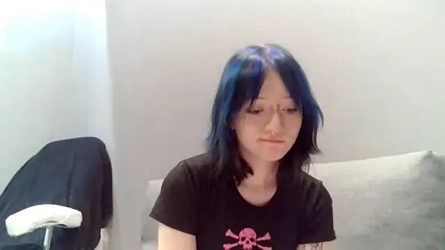 Shine Luna online show from March 2026 08:37:01 PM