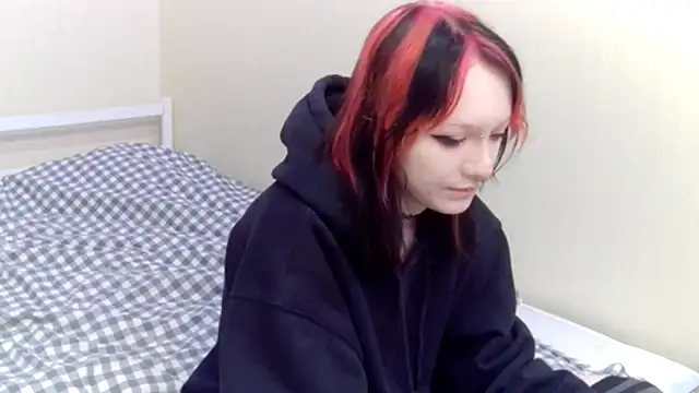 Shine Luna online show from January 2026 08:40:02 PM