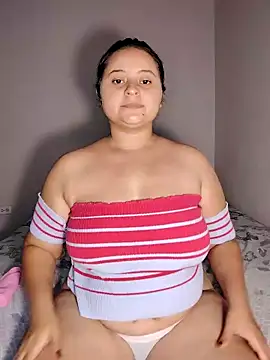 alexacurvy05 online show from February 2026 01:48:02 AM