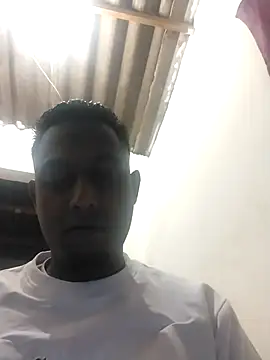 Snapshot of Mohandkim chatting on April 2026 10:40:01 PM Mohandkim online show from April 2026 10:40:01 PM