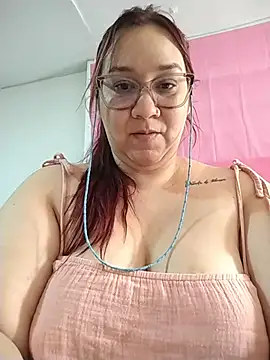 Snapshot of sharon_G chatting on May 2026 06:00:01 PM sharon G online show from May 2026 06:00:01 PM
