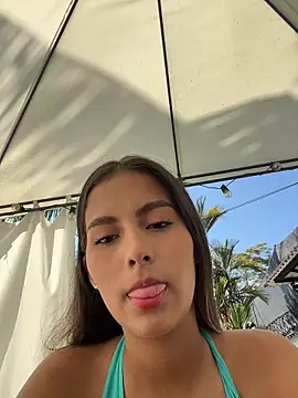 Valeria-escobar online show from January 2026 01:49:02 PM