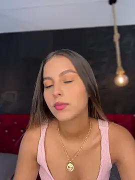 Valeria-escobar online show from December 2025 01:26:02 PM