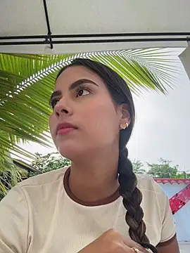 Valeria-escobar online show from May 2026 11:29:02 AM