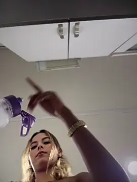 Valeria-escobar online show from July 2026 11:42:02 AM