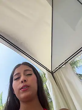 Valeria-escobar online show from March 2026 01:41:01 PM