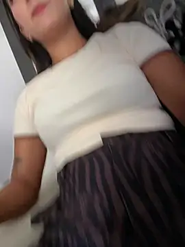 Valeria-escobar online show from May 2026 12:20:01 PM
