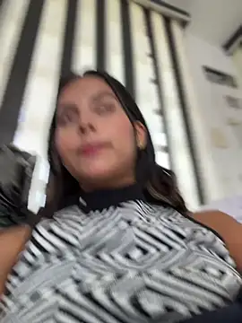 Valeria-escobar online show from April 2026 01:56:01 PM