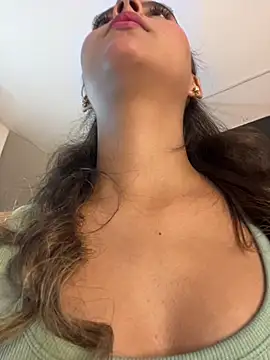 Valeria-escobar online show from February 2026 01:44:01 PM