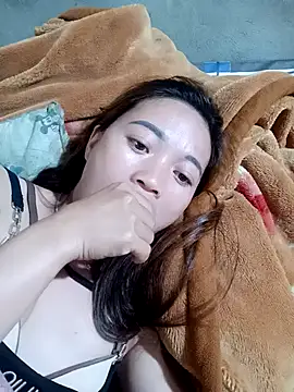 little-effy online show from April 2026 10:22:01 AM