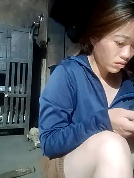 Snapshot of little-effy chatting on July 2026 09:21:01 PM little-effy online show from July 2026 09:21:01 PM