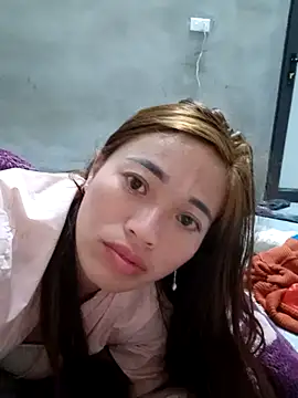 Snapshot of little-effy chatting on December 2025 10:26:02 PM little-effy online show from December 2025 10:26:02 PM