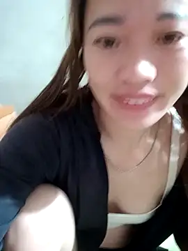 little-effy online show from May 2026 11:31:01 PM