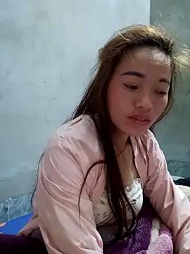 little-effy online show from February 2026 10:42:02 PM