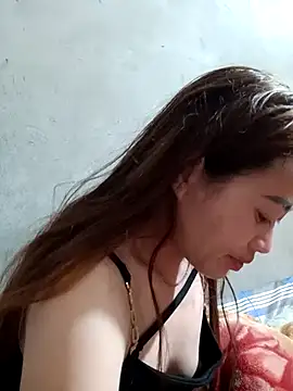 little-effy online show from March 2026 06:31:01 PM