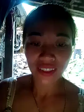 little-effy online show from May 2026 11:18:01 AM