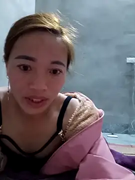 little-effy online show from December 2025 09:04:01 PM