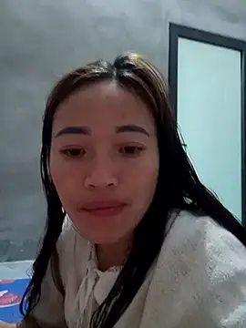 little-effy online show from February 2026 08:34:01 AM