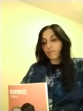 DommeVioleta online show from December 2025 06:29:01 AM