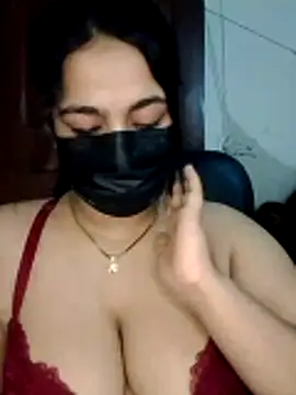 nosrat014 online show from April 2026 12:57:02 AM