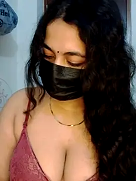 nosrat014 online show from April 2026 04:53:01 PM