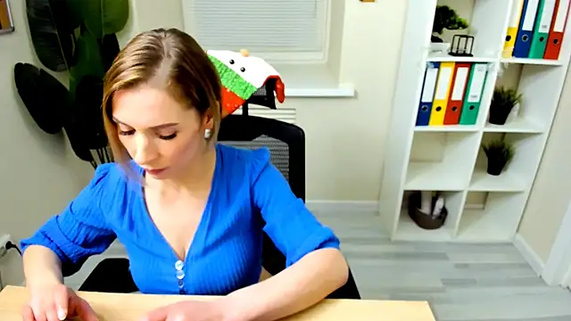 DakotaShelton online show from December 2025 06:04:01 AM