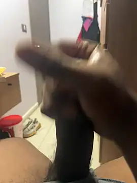 Snapshot of Comeonmyhouse22cm chatting on January 2026 03:33:02 AM Comeonmyhouse22cm online show from January 2026 03:33:02 AM