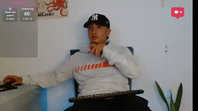 kyro estrada online show from March 2026 01:54:01 AM