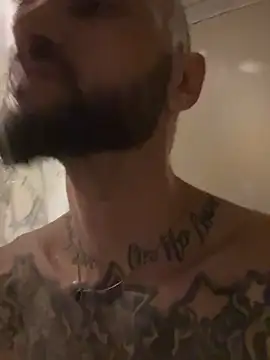 kingNQueen1211 online show from April 2026 09:27:01 AM