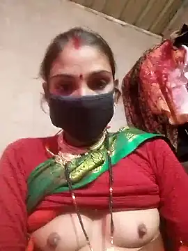 Laxmi9090 online show from January 2026 01:48:02 PM