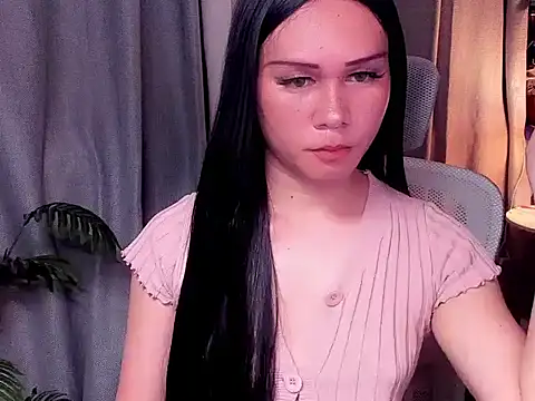 xSweet Gigi online show from April 2026 06:45:02 PM