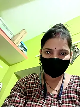 Snapshot of Lali-laila chatting on December 2025 05:08:01 PM Lali-laila online show from December 2025 05:08:01 PM