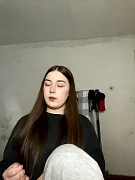 Yaseniya  online show from January 2026 08:40:02 AM